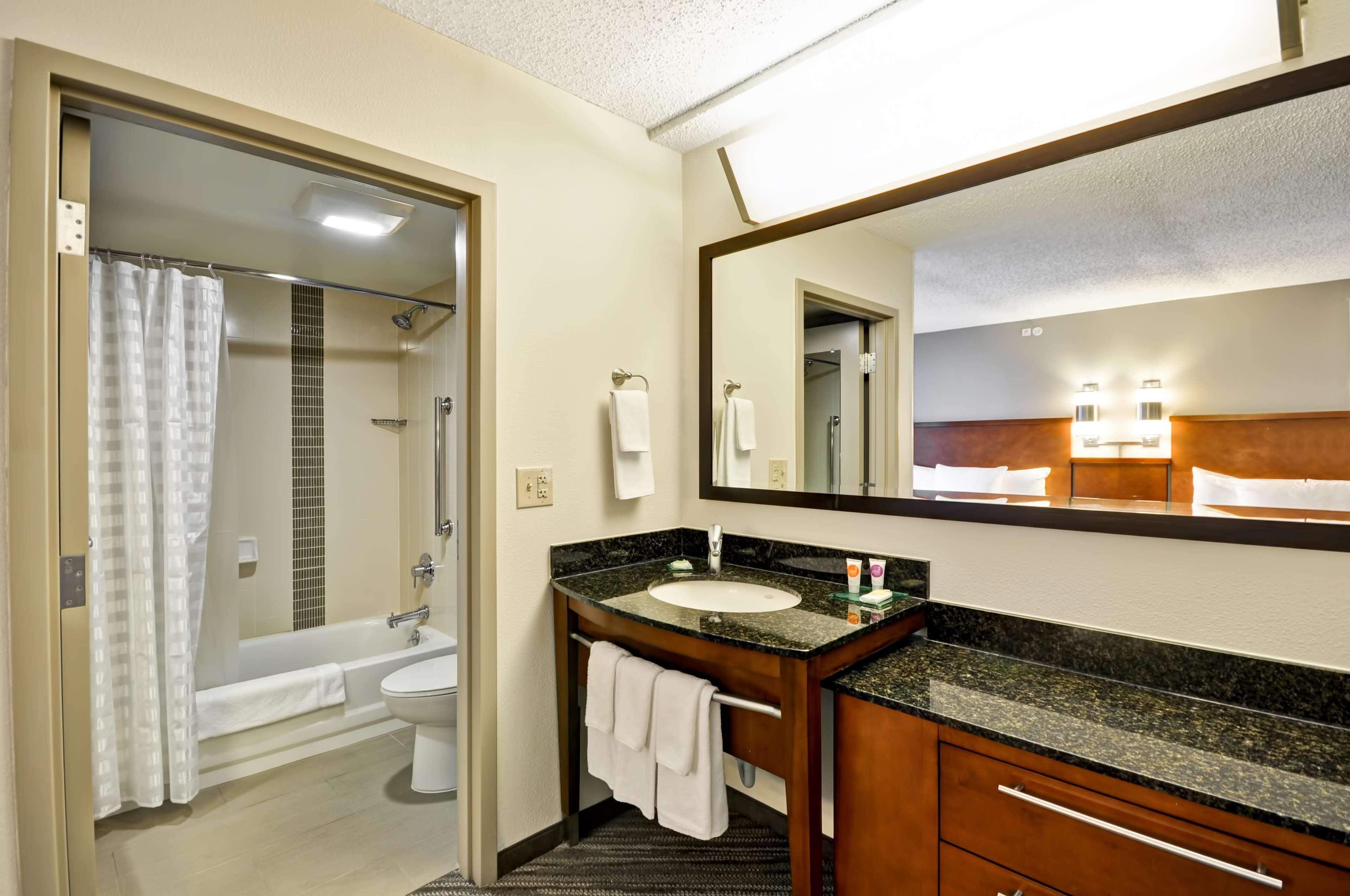 Hyatt Place Albuquerque Uptown Екстер'єр фото