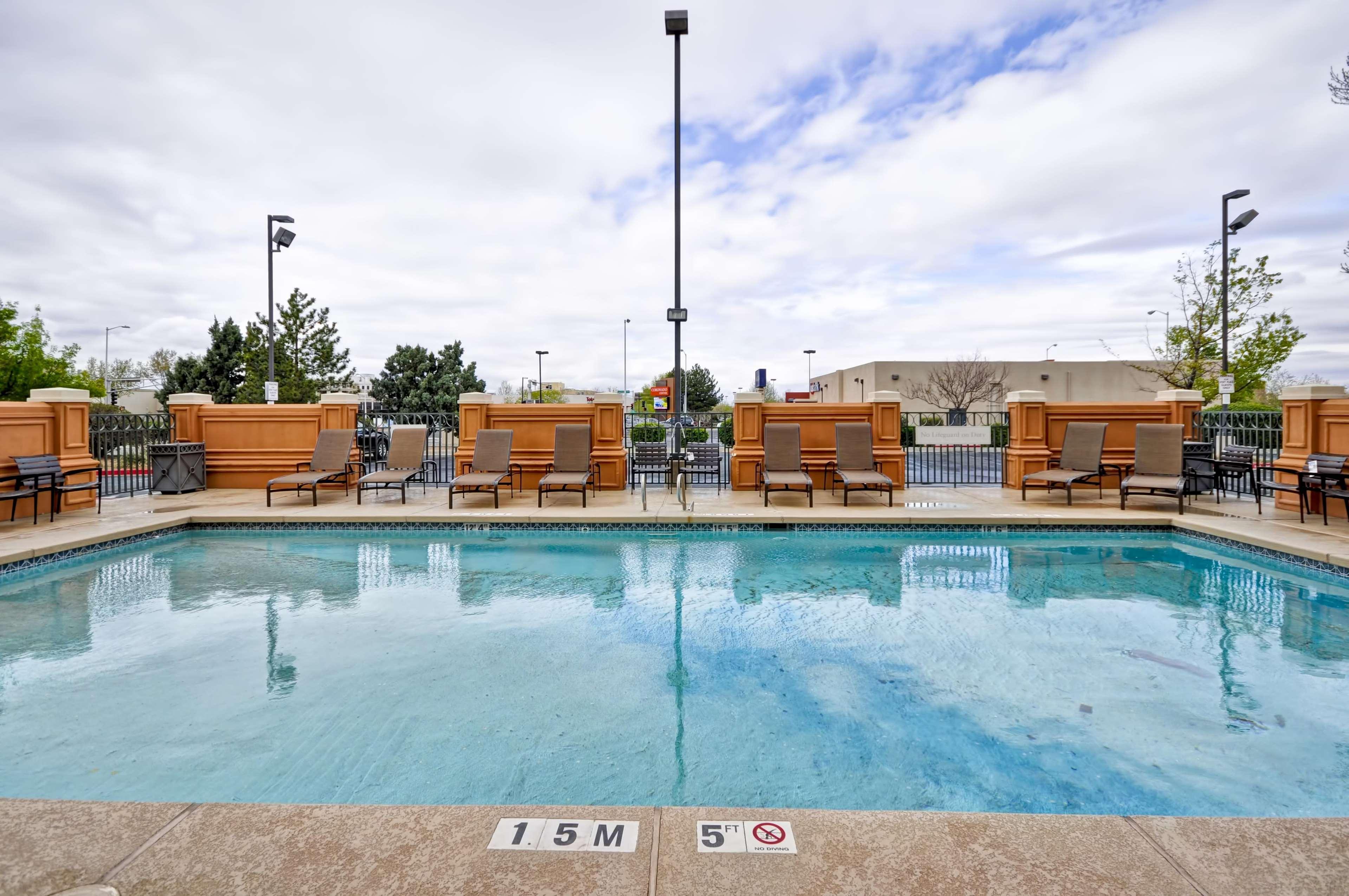 Hyatt Place Albuquerque Uptown Екстер'єр фото