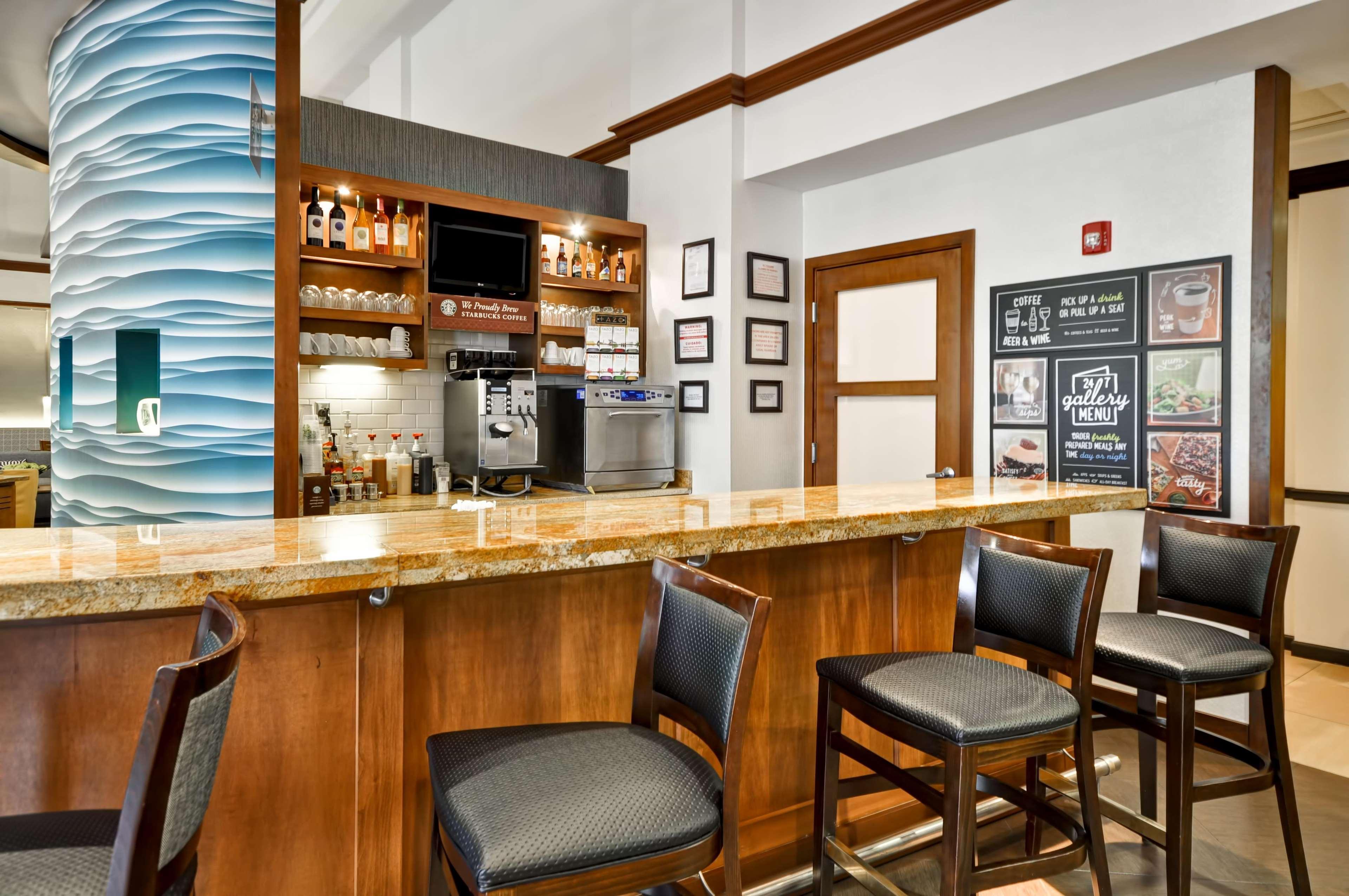 Hyatt Place Albuquerque Uptown Екстер'єр фото