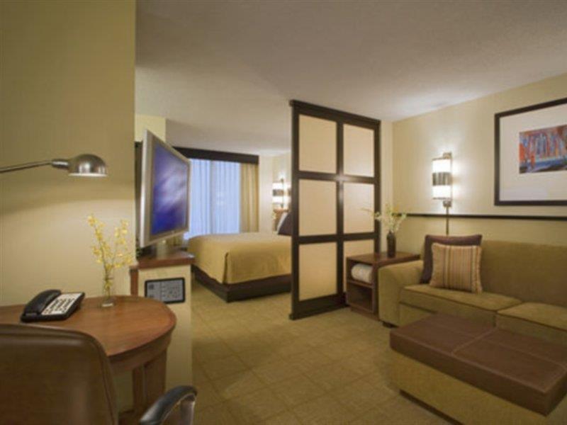 Hyatt Place Albuquerque Uptown Екстер'єр фото