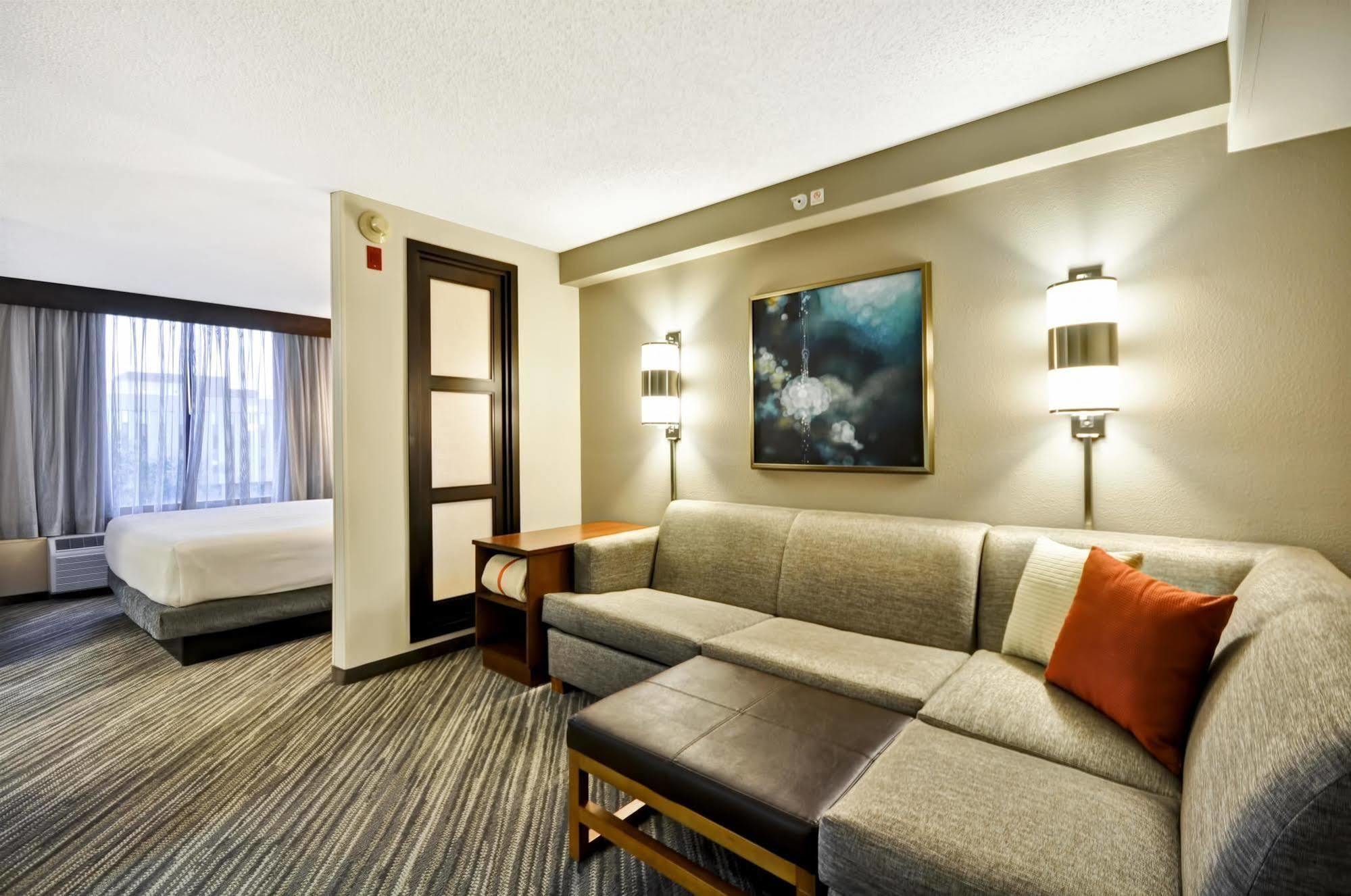 Hyatt Place Albuquerque Uptown Екстер'єр фото
